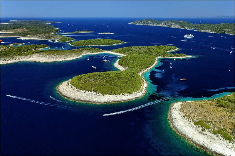 Charter in Croatia Adriatic Islands