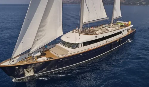 Dalmatino Luxury Crewed_Yacht Croatia