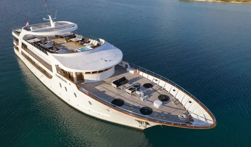 KARIZMA MINI CRUISER Small Ship Cruise Croatia