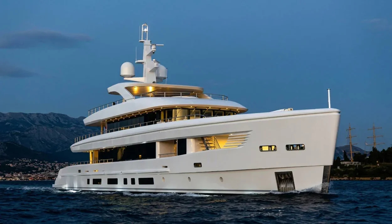 Oriy motoryacht croatia luxury charter