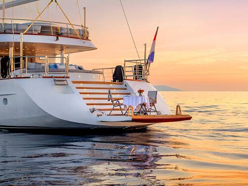 luxury crewed cruising yachts in croatia